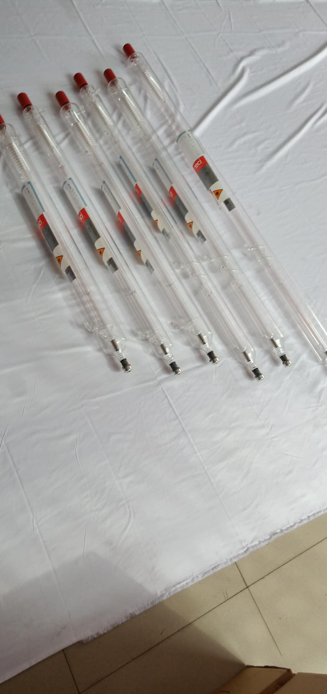 如何挑选激光切割机激光管