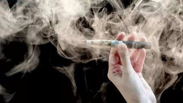 电子烟退出互联网销售渠道对于保护未成年人是件好事！
