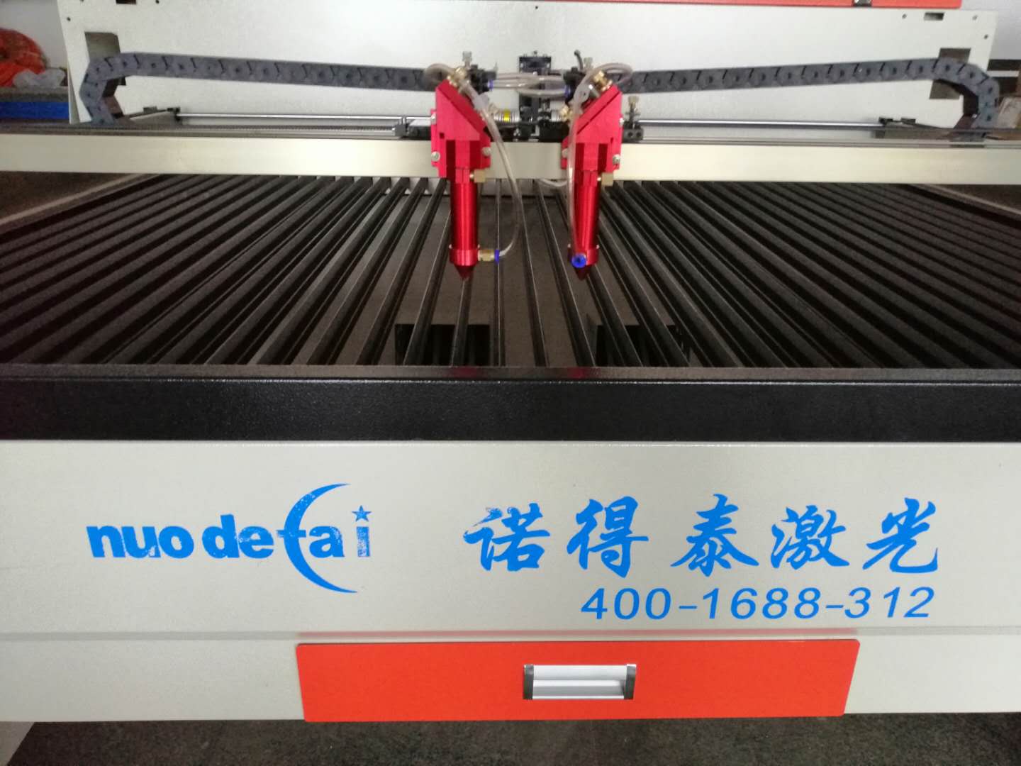 切割发黄不用怕诺得泰二十年激光切割机技术与你一起分享！