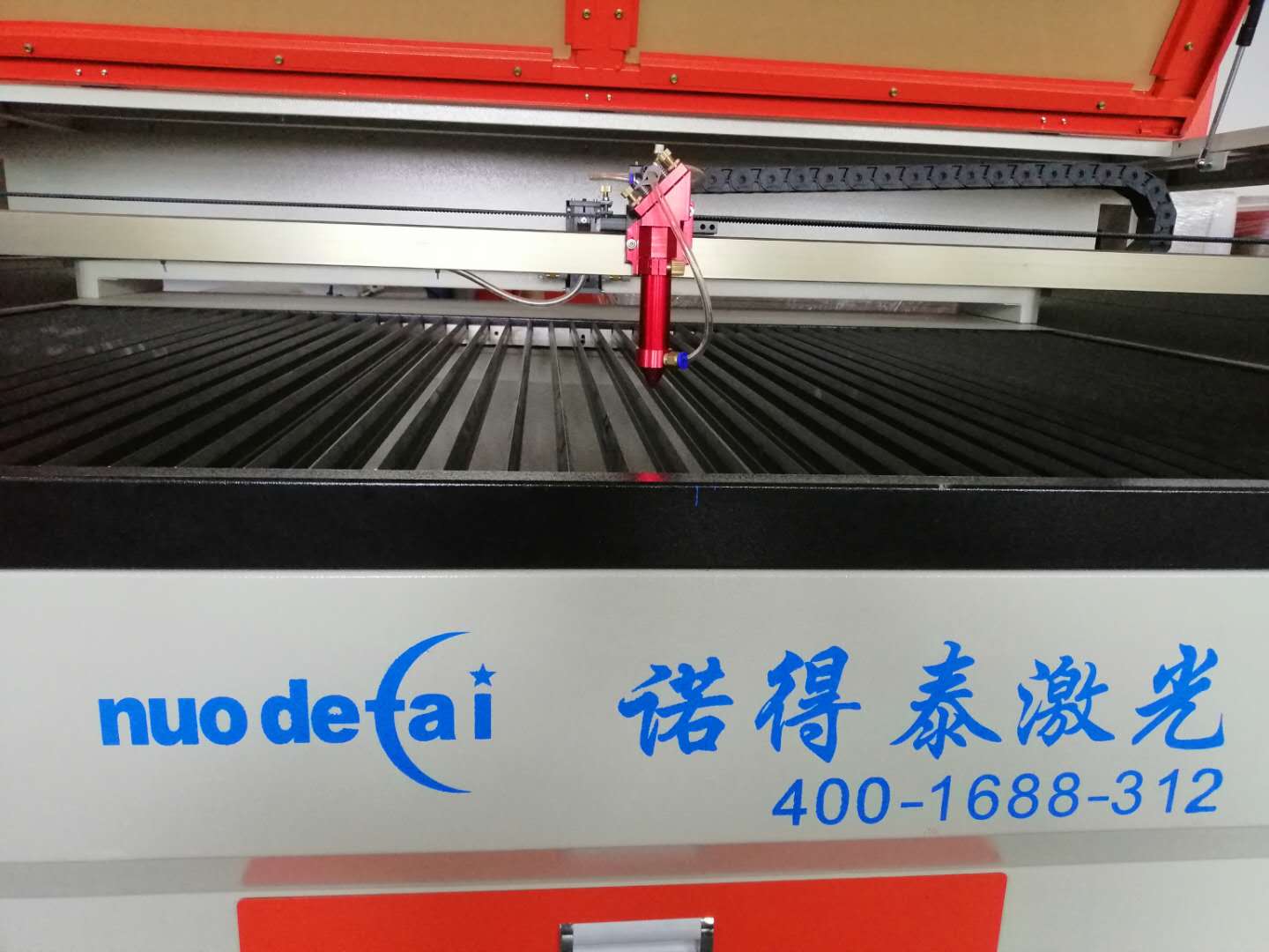 亚克力激光切割机