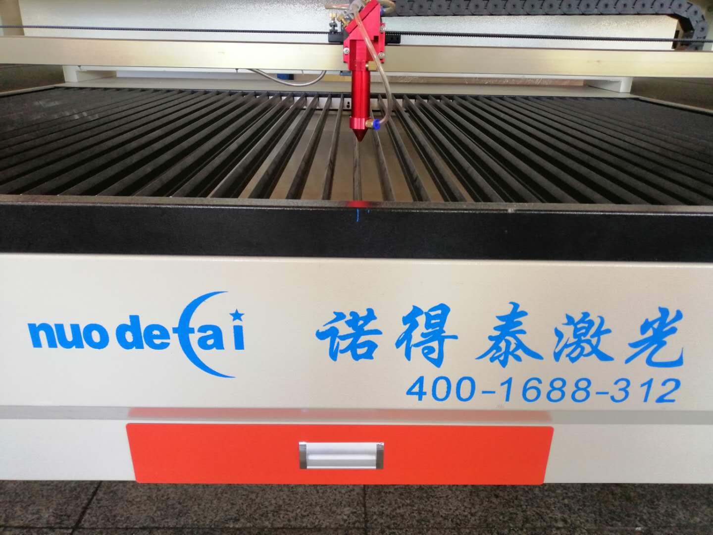 浅析纸张激光切割机工作原理