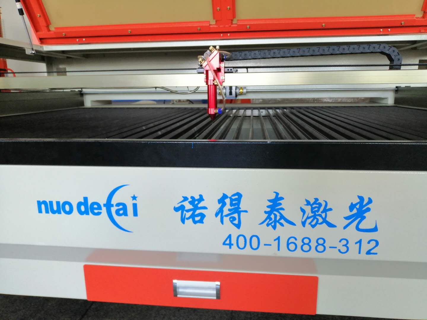 厚亚克力激光切割机价格,厂家质量如何?