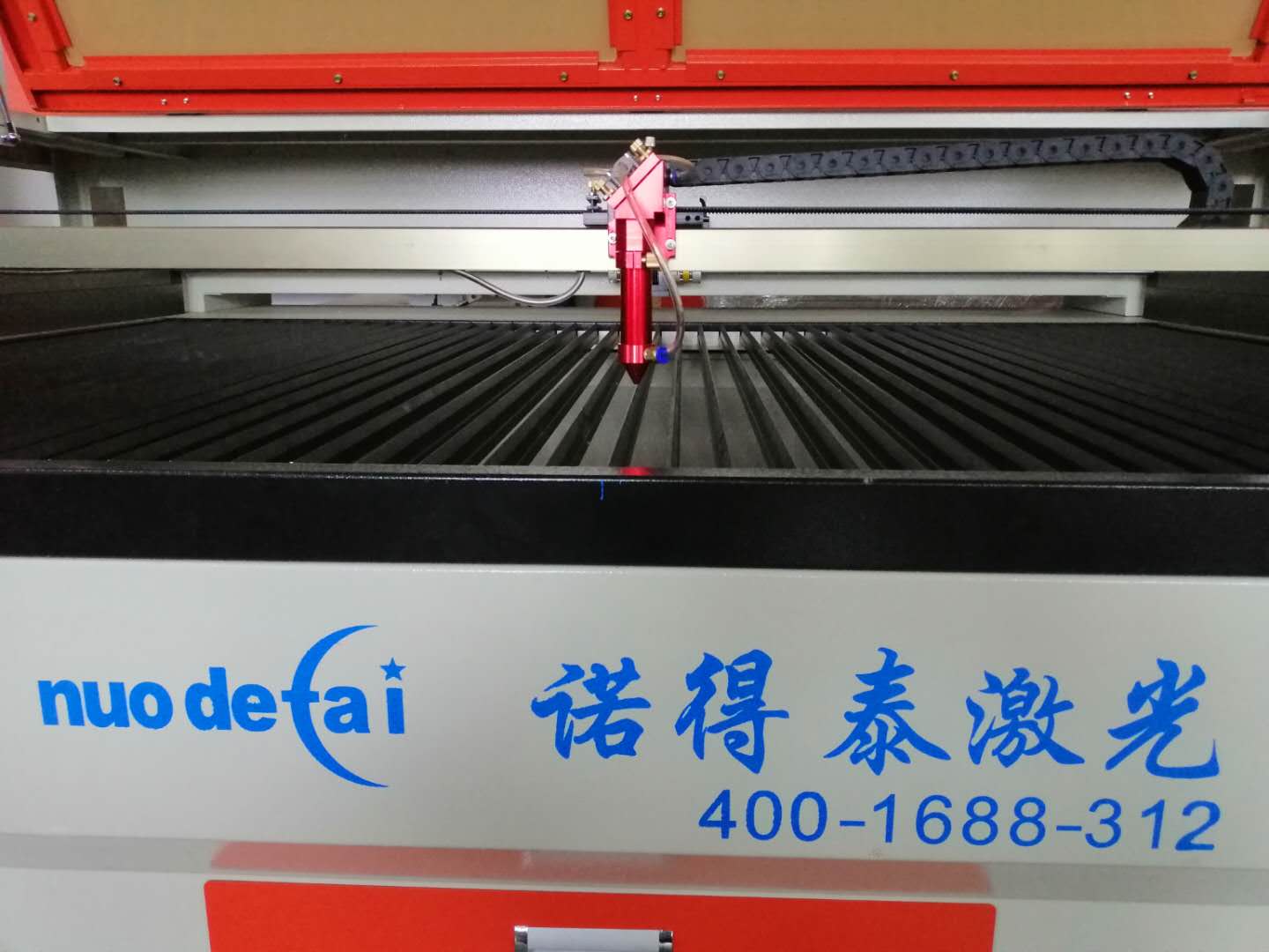 一件工艺品的诞生：亚克力激光切割机大师级水准！