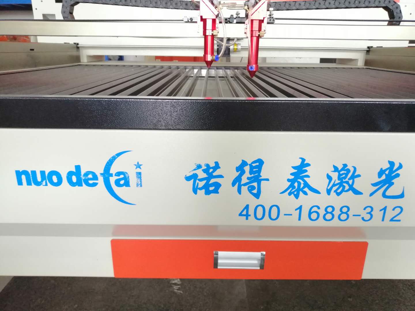 皮套上面的革材你再不用激光切割机加工你就过时了？
